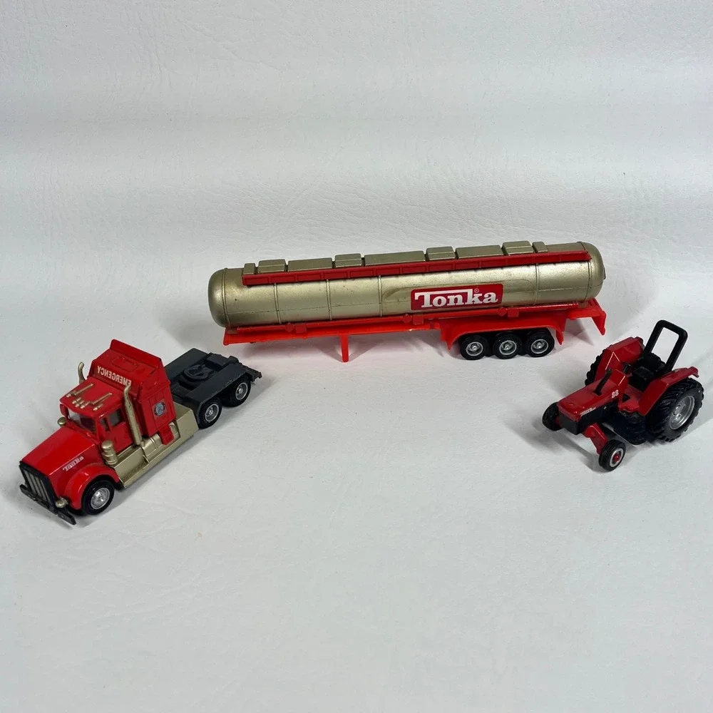 Vintage Tonka Toy Truck Lot 11pc Construction Vehicles Tanker Excavator Mixer
